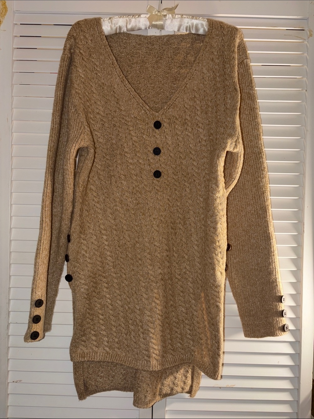 Ultra Soft V-Neck Cable-Knit Sweater Dress in Tan with Dark Brown Buttons SZ S